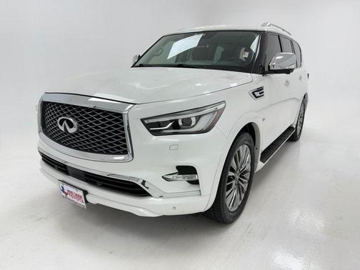 2018 INFINITI QX80 Base