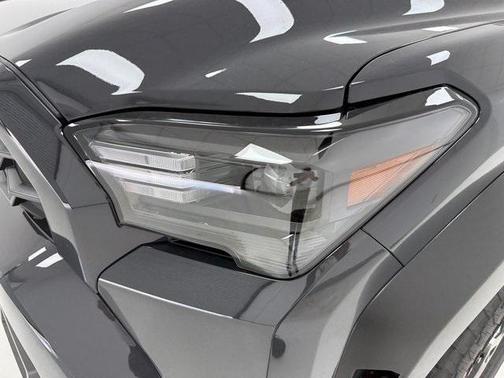 2025 Toyota 4Runner TRD Off Road
