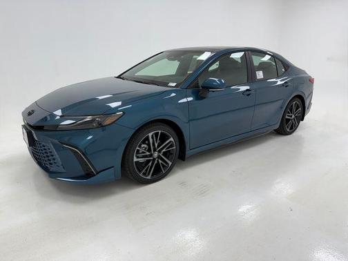 Ocean Gem 2026 Toyota Camry XSE