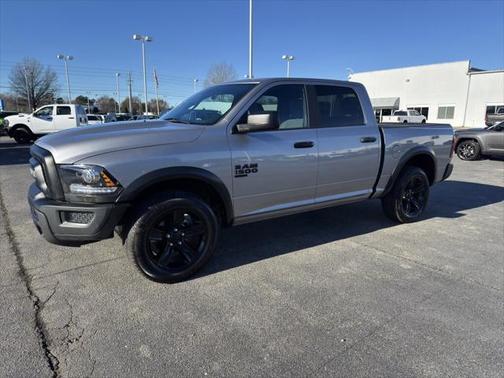 2024 RAM 1500 Classic Warlock Crew Cab 4x4 57' Box