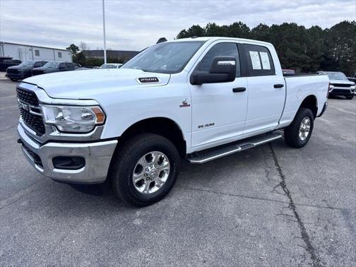 2024 RAM 2500 Big Horn Crew Cab 4x4 64' Box