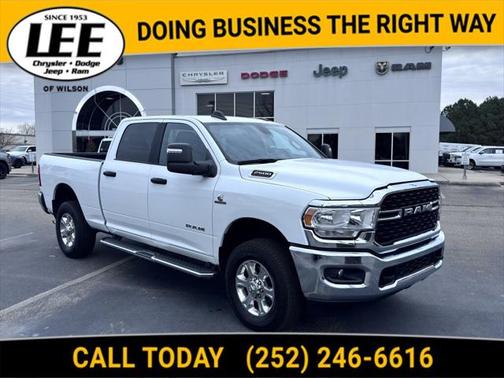 2024 RAM 2500 Big Horn Crew Cab 4x4 64' Box