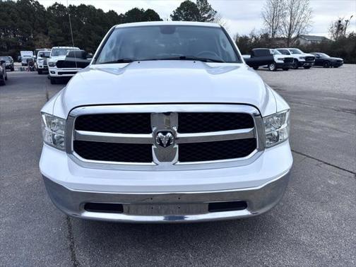 2023 RAM 1500 Classic SLT Crew Cab 4x2 57' Box