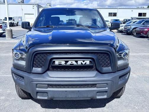 2024 RAM 1500 Classic Warlock Crew Cab 4x2 57' Box