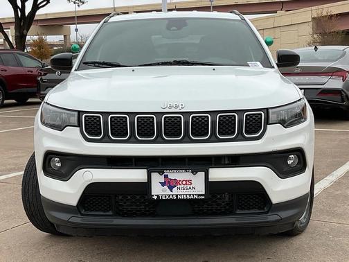 2023 Jeep Compass Latitude