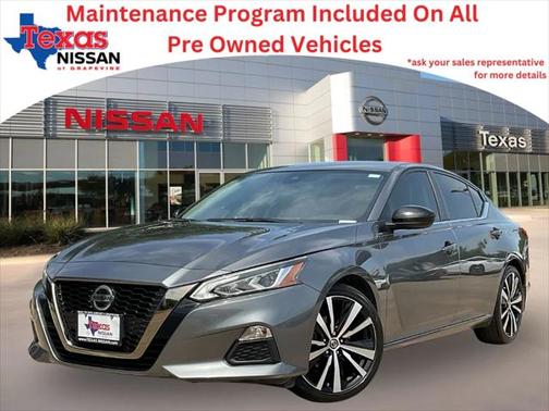 2022 Nissan Altima SR FWD