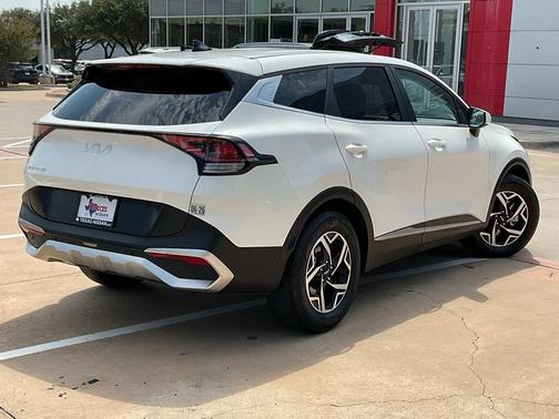 2023 Kia Sportage LX