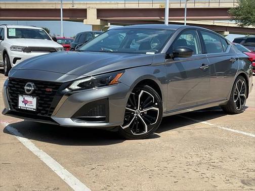 2024 Nissan Altima SR FWD