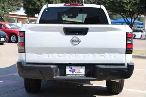 2025 Nissan Frontier S