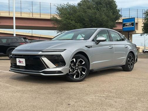 Aero Silver 2025 Hyundai SONATA SEL