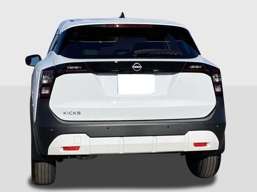 Fresh Powder 2026 Nissan Kicks S