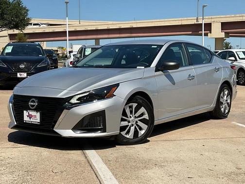 2024 Nissan Altima S FWD