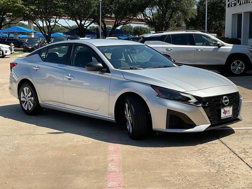2024 Nissan Altima S FWD