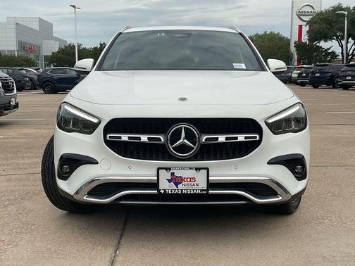 White 2025 Mercedes-Benz GLA 250 4MATIC