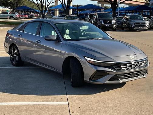 2025 Hyundai ELANTRA HEV Limited