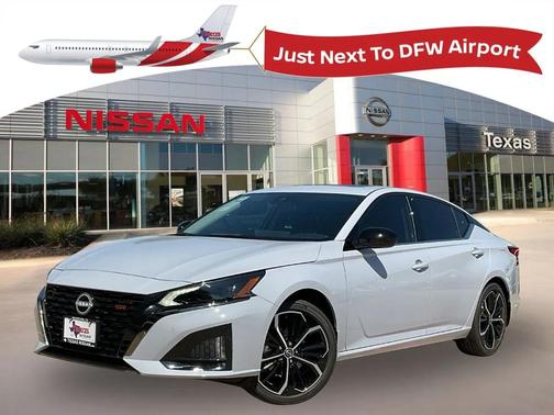 2025 Nissan Altima SR FWD