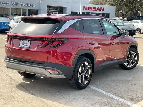 2025 Hyundai TUCSON SEL