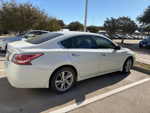 2014 Nissan Altima 2.5 SV