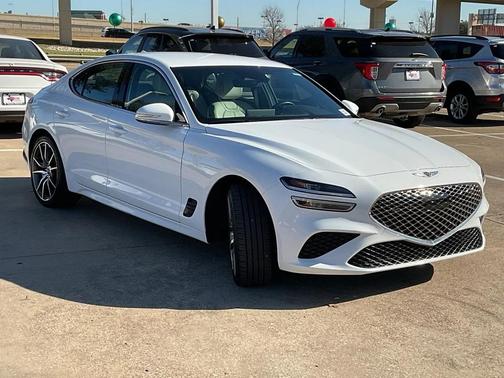 2025 Genesis G70 2.5T RWD