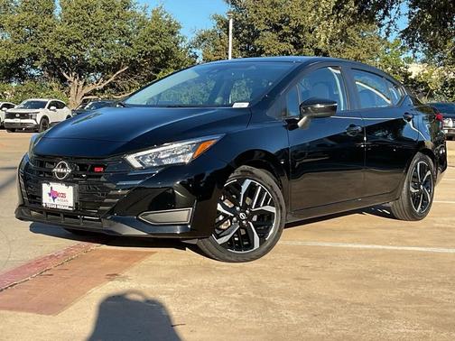 2024 Nissan Versa 1.6 S