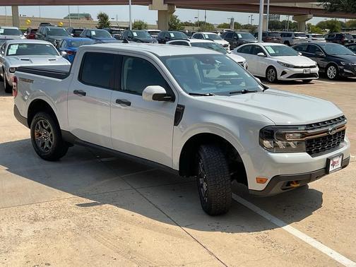2023 Ford Maverick XLT