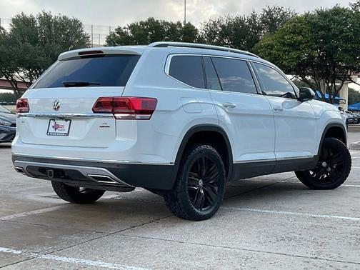 2019 Volkswagen Atlas 3.6L SEL Premium