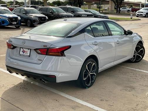 2024 Nissan Altima SR Intelligent AWD