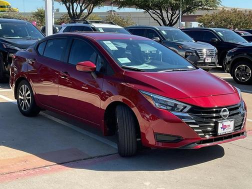 2025 Nissan Versa 1.6 SV