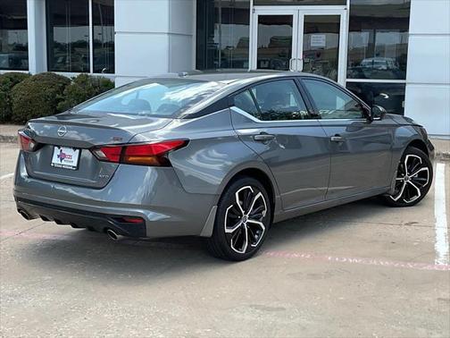 2024 Nissan Altima SR Intelligent AWD