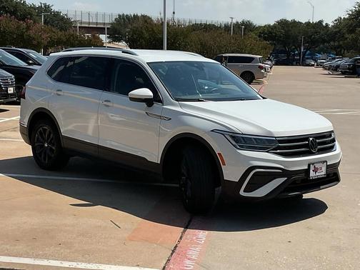 2024 Volkswagen Tiguan 2.0T SE