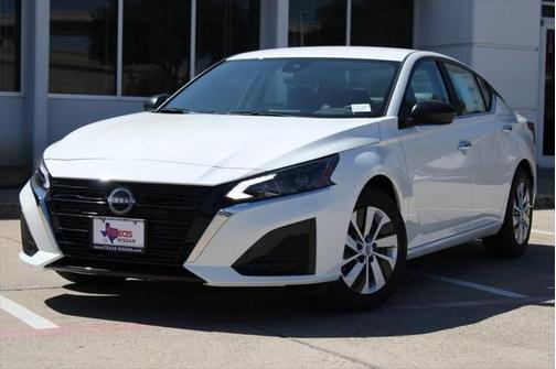 2025 Nissan Altima S FWD
