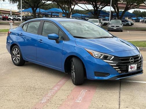 2023 Nissan Versa 1.6 SV