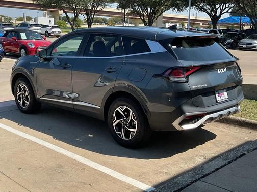 2023 Kia Sportage LX