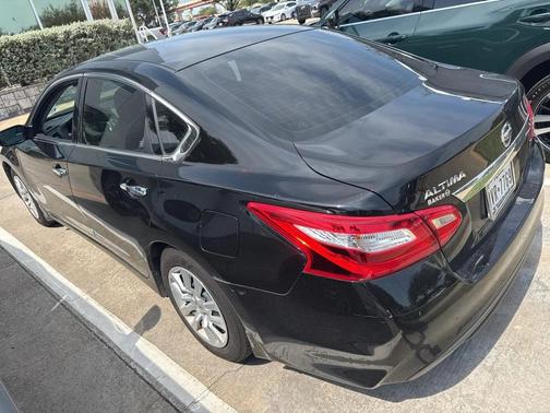 2016 Nissan Altima 2.5 S