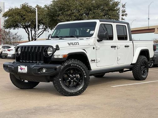 2022 Jeep Gladiator Sport