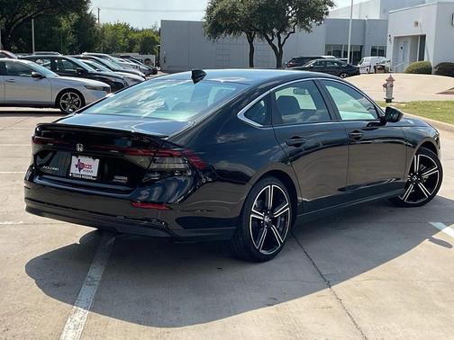 2024 Honda Accord Hybrid Base