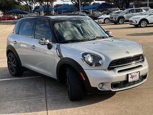 2015 MINI Countryman Cooper S
