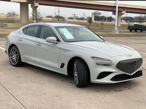 2025 Genesis G70 2.5T RWD