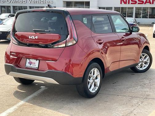 2025 Kia Soul LX
