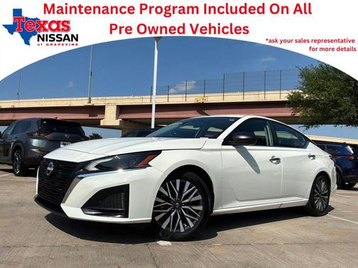 Glacier White 2025 Nissan Altima 2.5 SV