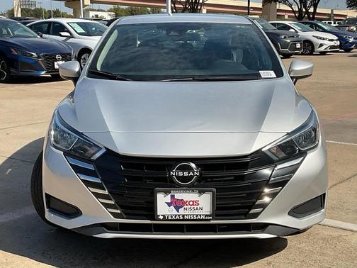 2023 Nissan Versa 1.6 SV