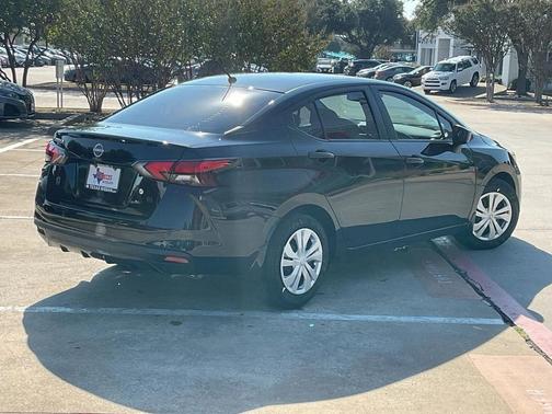 2025 Nissan Versa 1.6 S