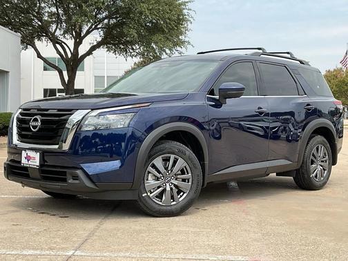2025 Nissan Pathfinder SV FWD