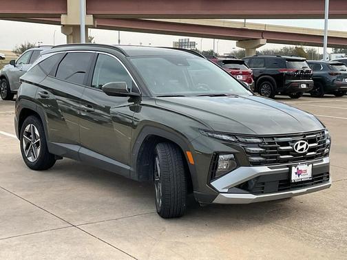 2025 Hyundai TUCSON SEL