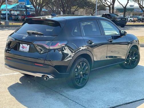 2025 Honda HR-V AWD Sport