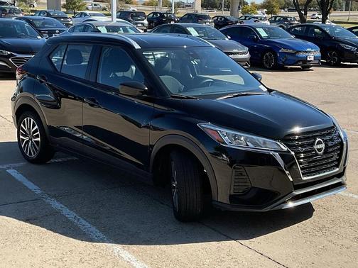 2024 Nissan Kicks SV