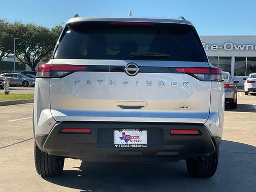 2024 Nissan Pathfinder SV FWD