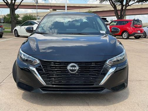 Super Black 2025 Nissan Sentra SV