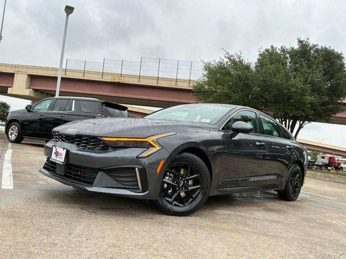 Interstellar Gray 2025 Kia K5 LXS