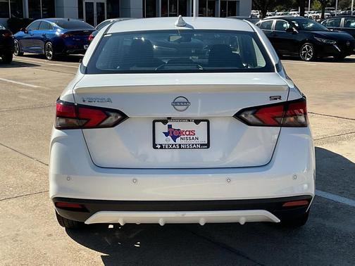 2024 Nissan Versa 1.6 S